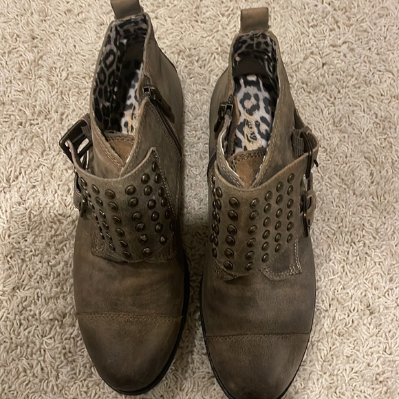 Lucky Brand ankle boot - Picture 6 of 6